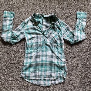 Long sleeve Kuhl plaid shirt